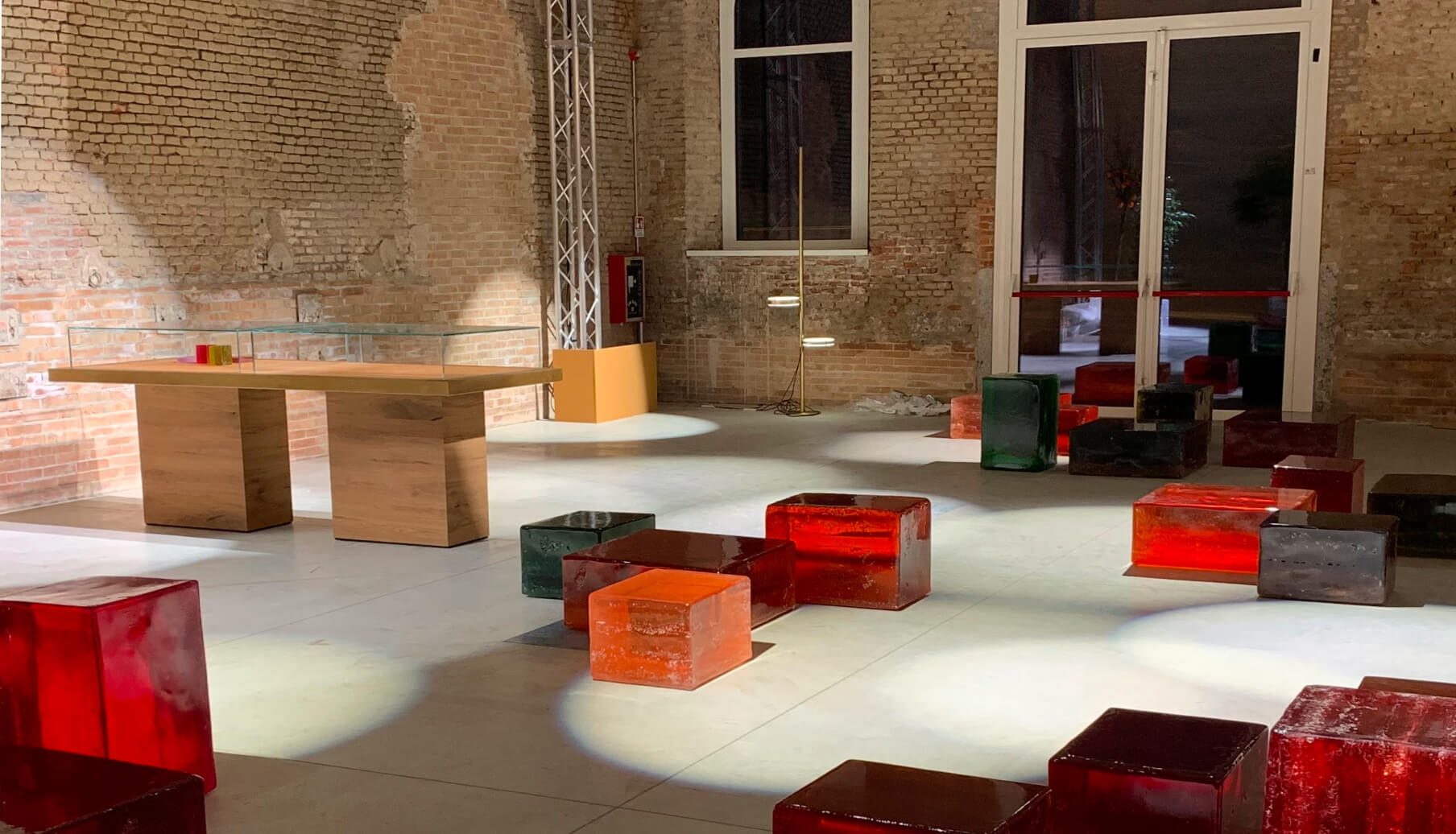 solid resin cubes